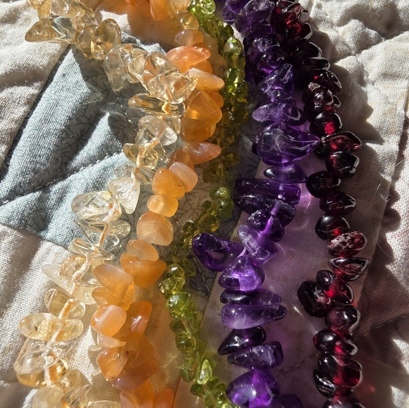 Vintage Multi Strand Beaded Bracelet Amethyst, Carnelian Citrine Peridot,Garnet - Picture 4 of 4